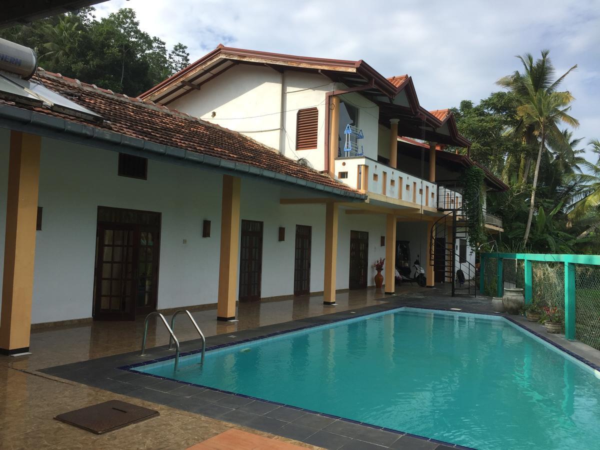 Royal Ace Unawatuna Esterno foto