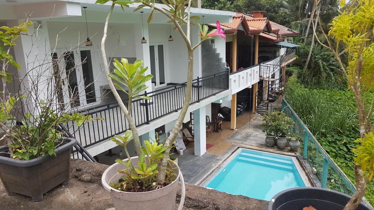 Royal Ace Unawatuna Esterno foto